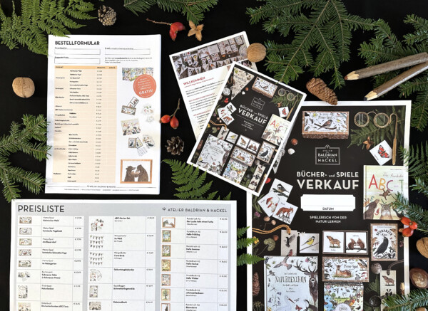 Preisliste, Bestellformulare, Flyer und Poster für den buchbaren Spiele- und Büchertisch